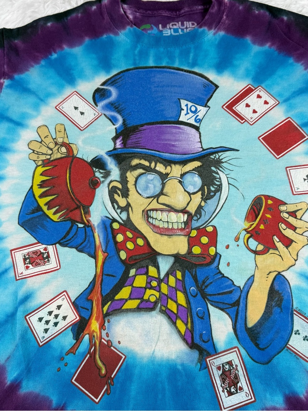 Liquid Blue Blue & Purple Tie-Dye Magician Graphic Tee Alice in Wonderland 2003 - Picture 3 of 11